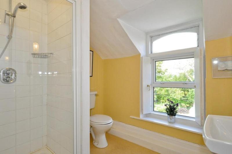 Errisbeg House B&B 라운드스톤 객실 사진